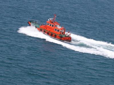 tug boat